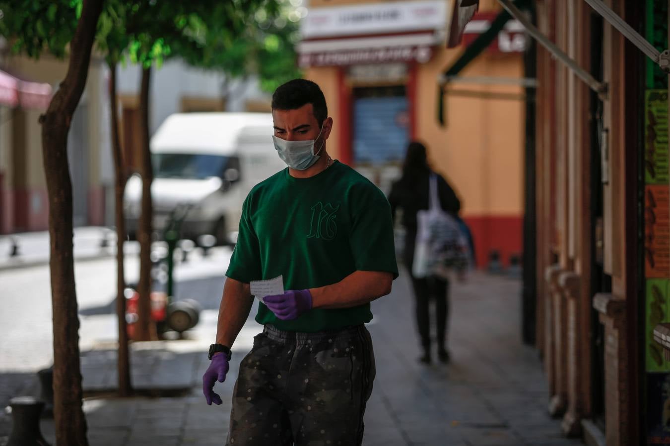 Coronavirus en Sevilla: Así vive el Arenal el estado de alarma