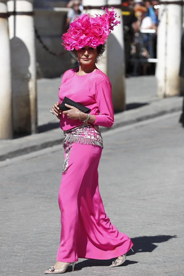 Naty Abascal cumple 77 años: los mejores «looks» del icono de la eterna elegancia