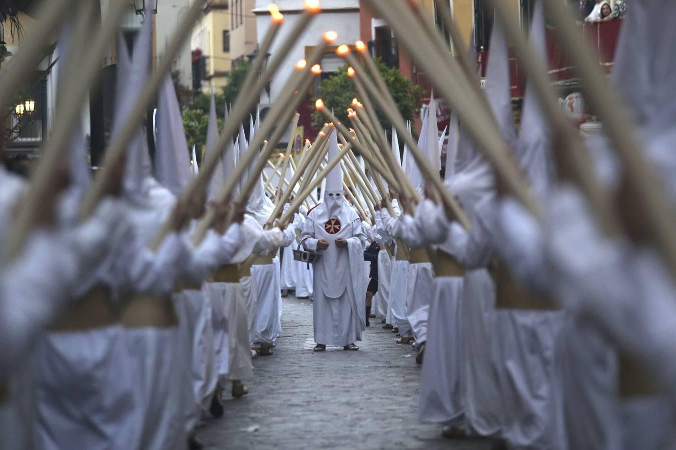 Nazarenos de la Amargura. 