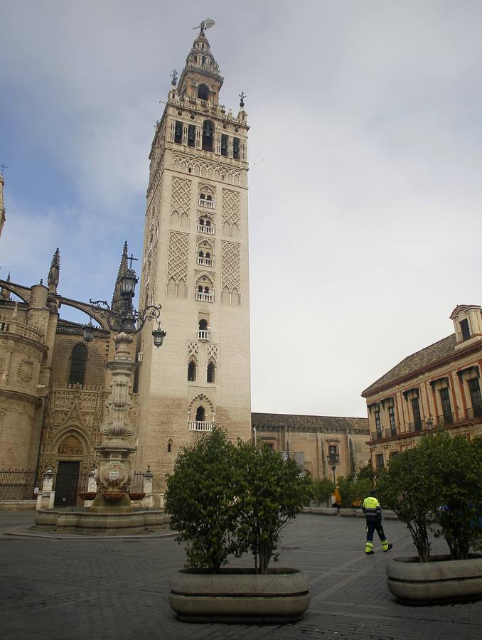 Coronavirus en Sevilla: Anómalo Viernes de Dolores