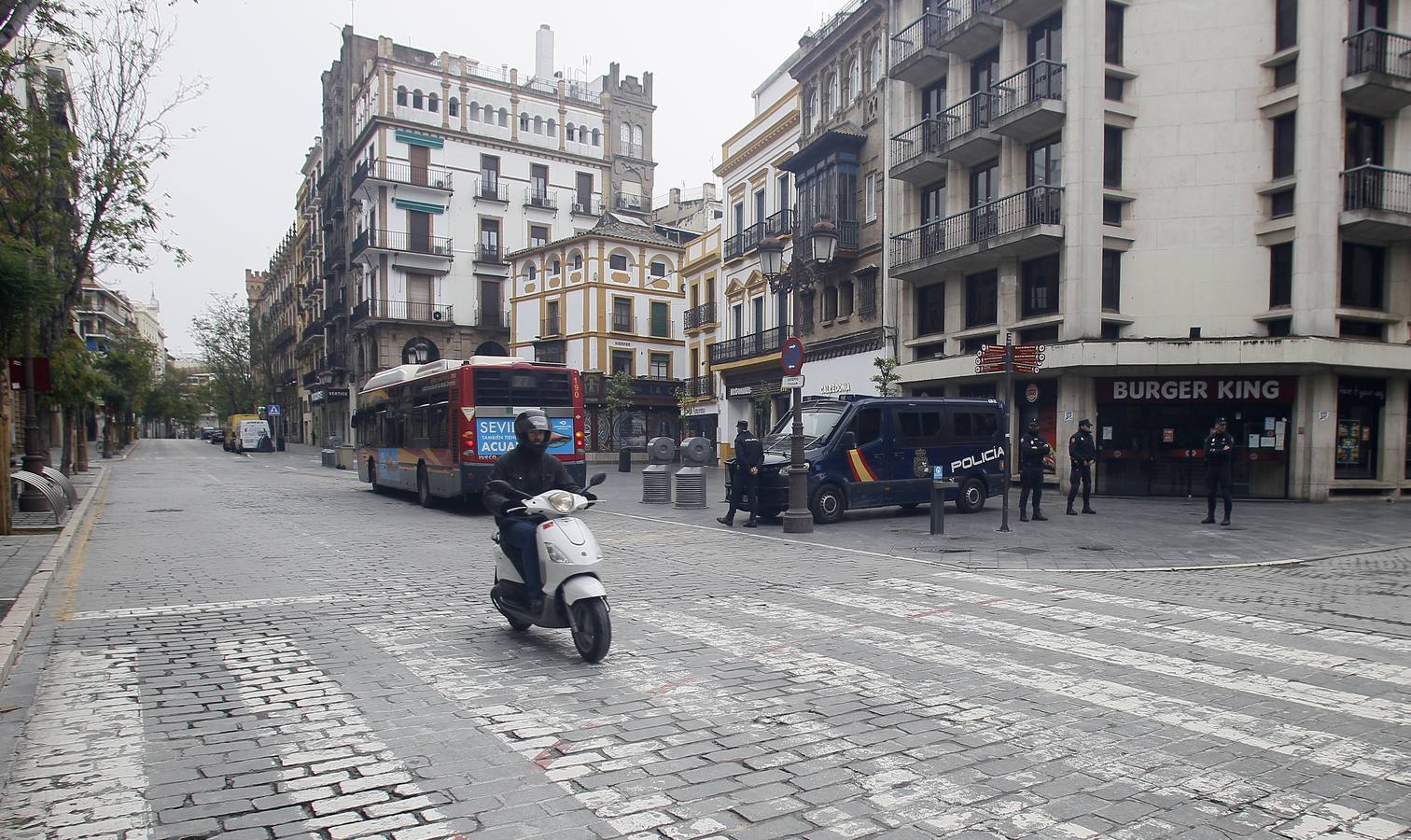 Coronavirus en Sevilla: Anómalo Viernes de Dolores