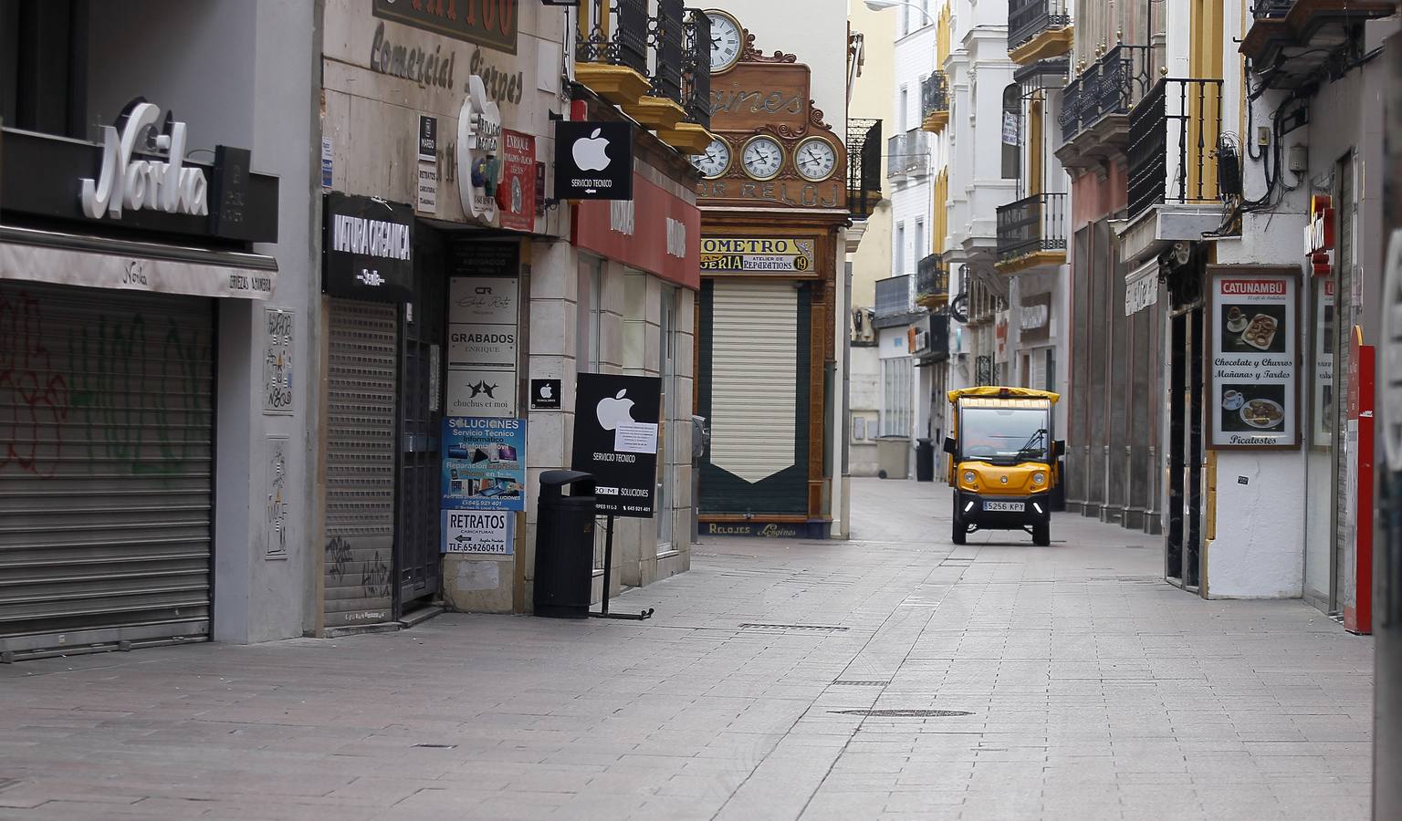 Coronavirus en Sevilla: Anómalo Viernes de Dolores