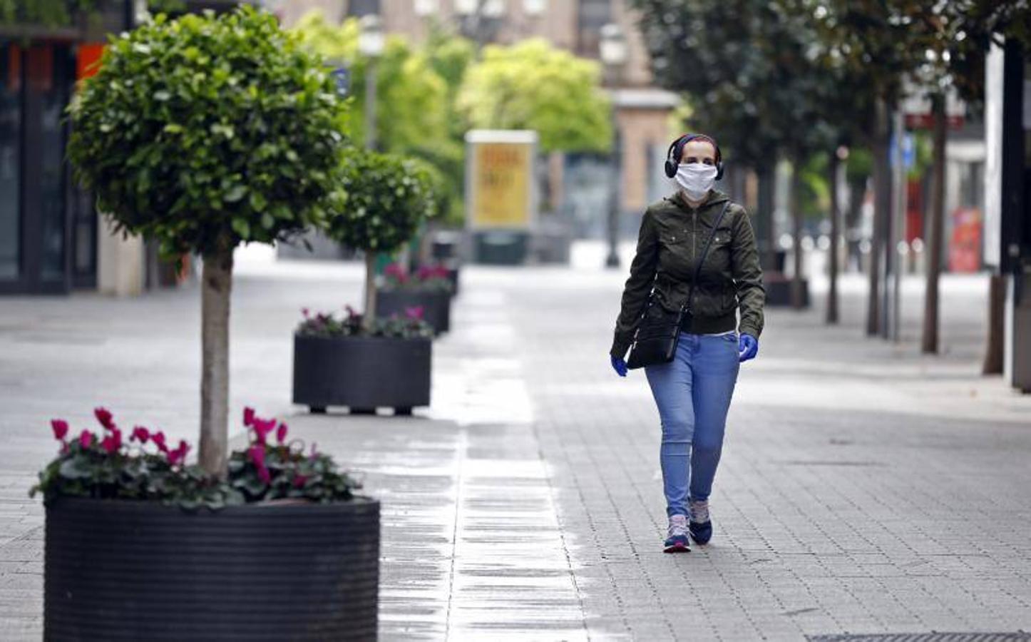 El centro comercial de Córdoba durante la crisis del coronavirus, en imágenes