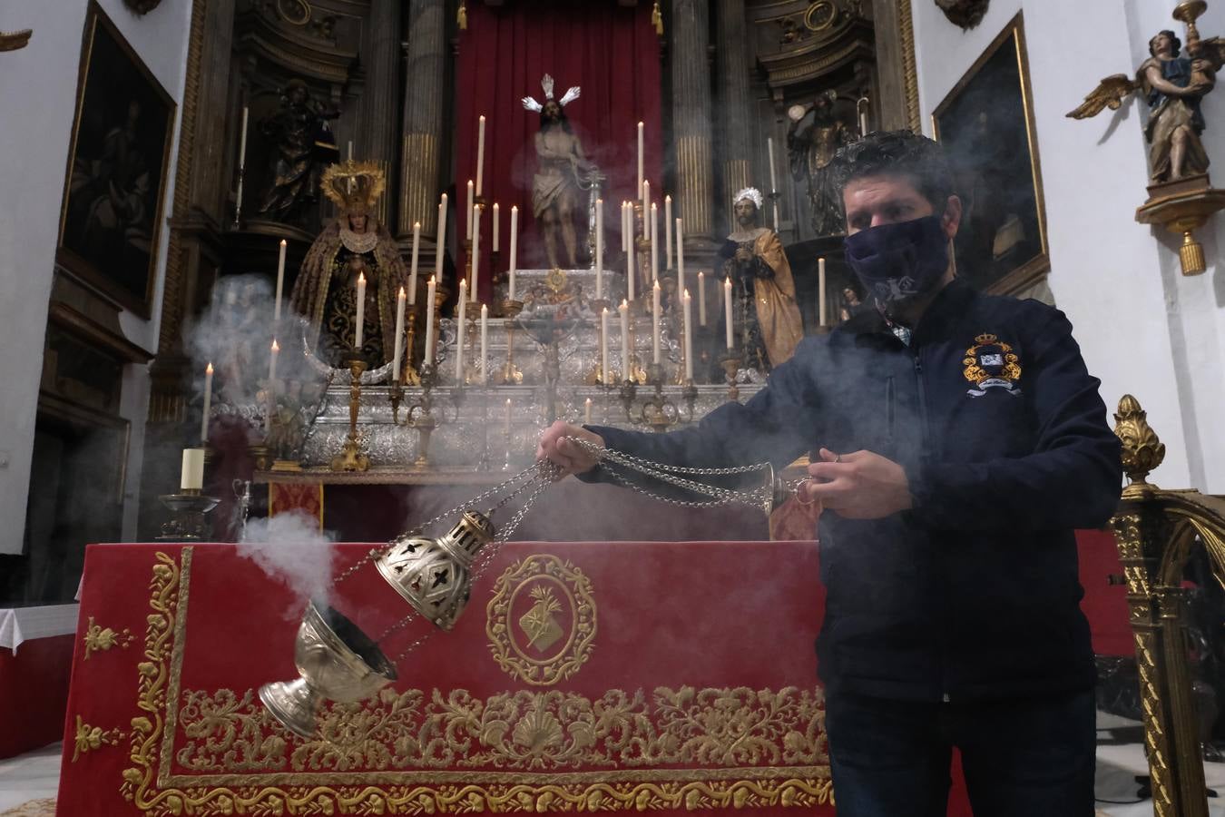 Martes Santo en Cádiz: Así se vive la Semana Santa 2020 confinados por el coronavirus