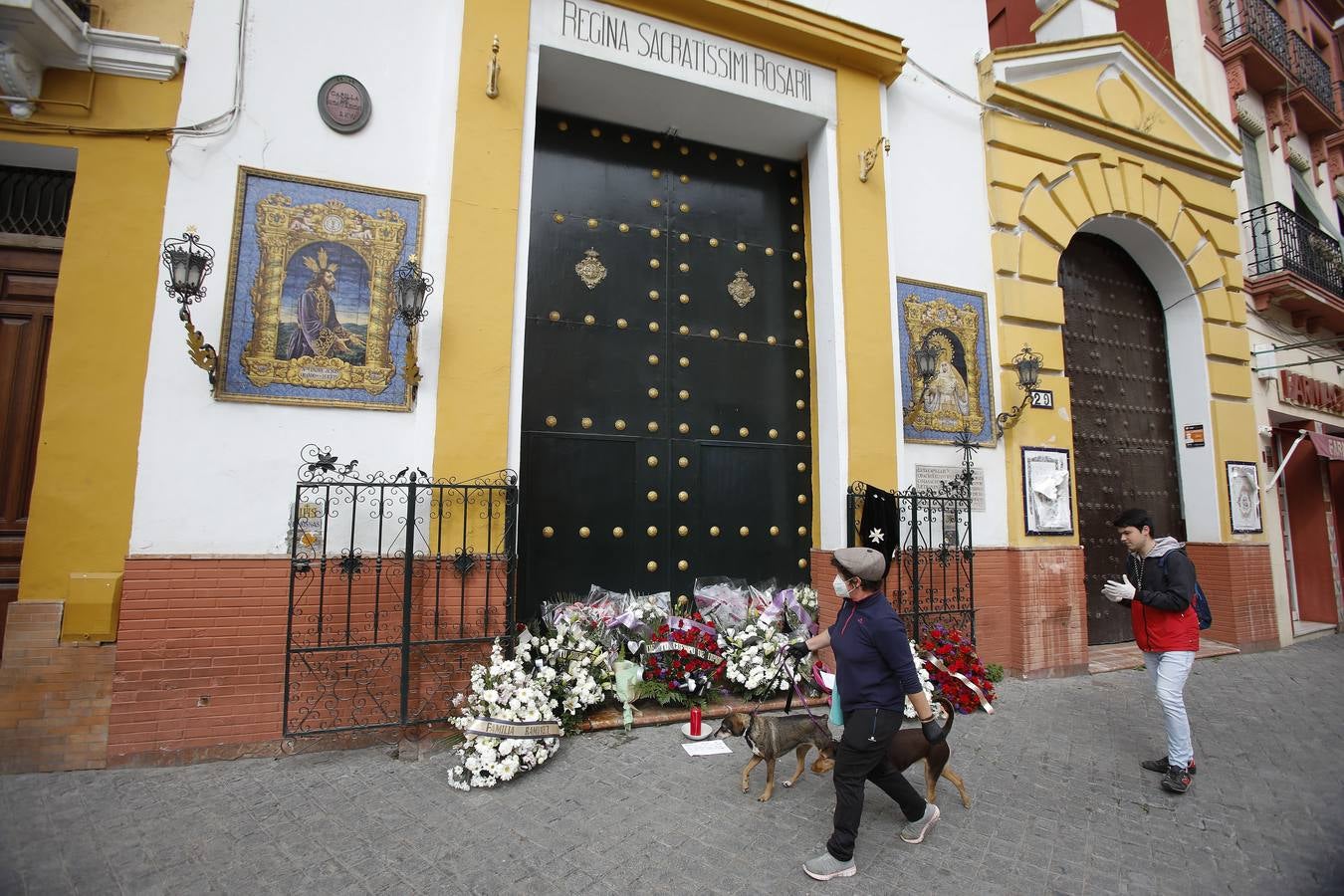 Imágenes de la Semana Santa de Sevilla de 2020: Montesión