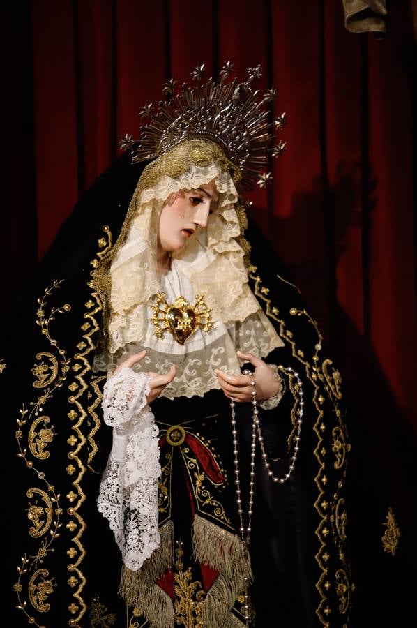 Imágenes de la Semana Santa de Córdoba 2020 | Un Viernes Santo en los templos