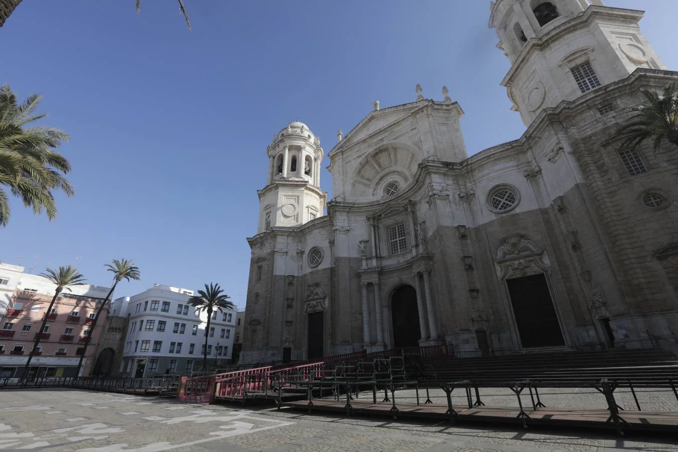 El Viernes Santo en Cádiz, en imágenes