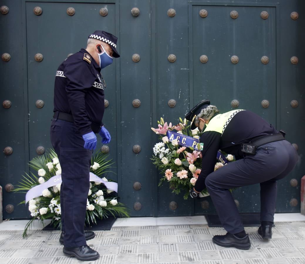 Imágenes de la Semana Santa de Sevilla de 2020: La Trinidad