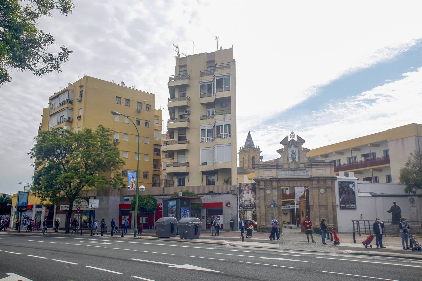 Imágenes de la Semana Santa de Sevilla de 2020: La Trinidad