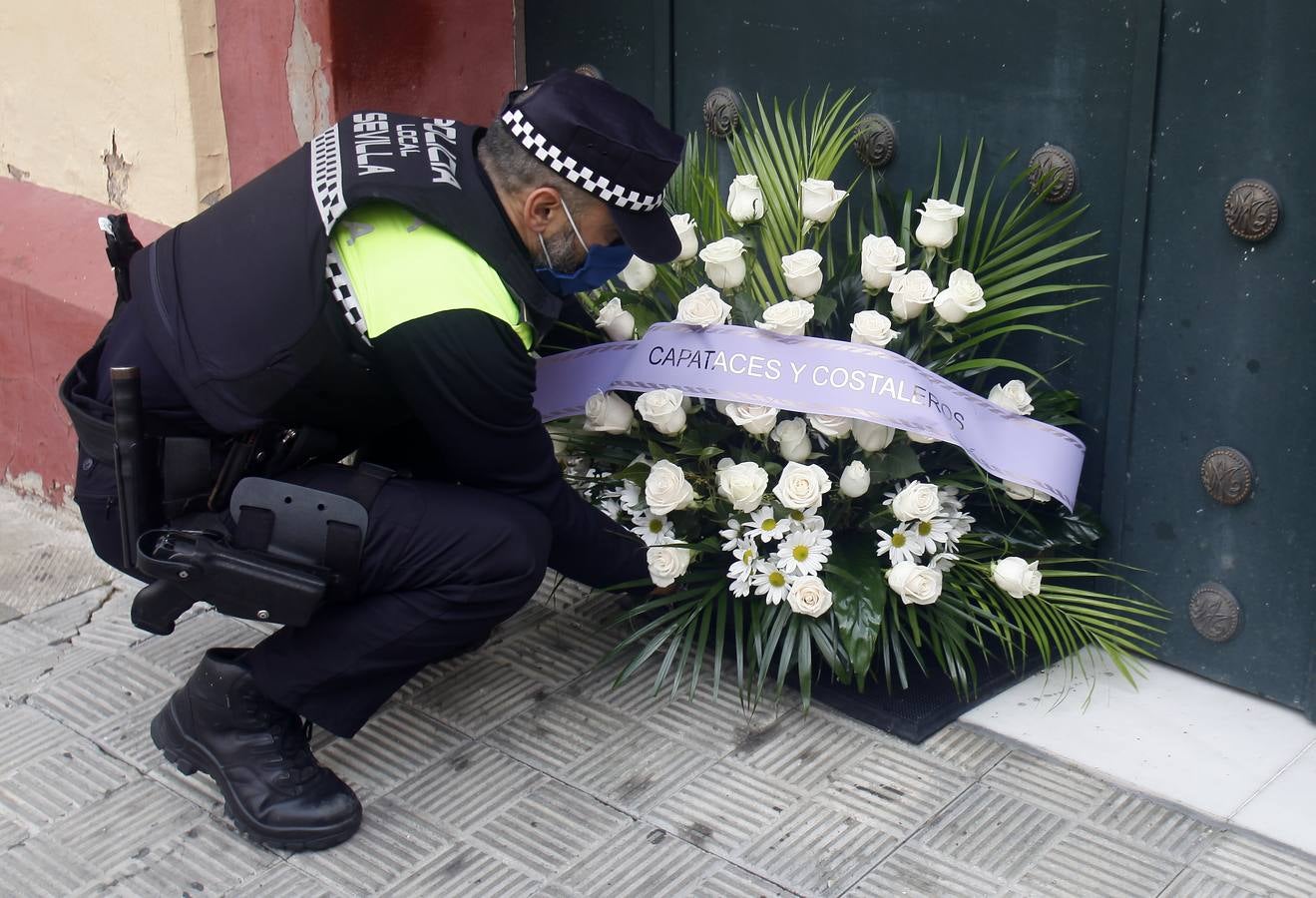 Imágenes de la Semana Santa de Sevilla de 2020: La Trinidad