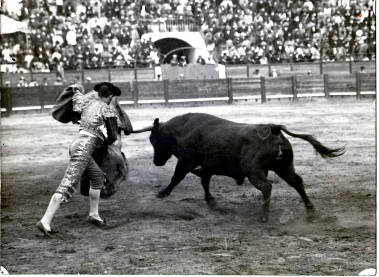 Joselito «El Gallo» toreando en la Feria de Jerez de la Frontera en 1914