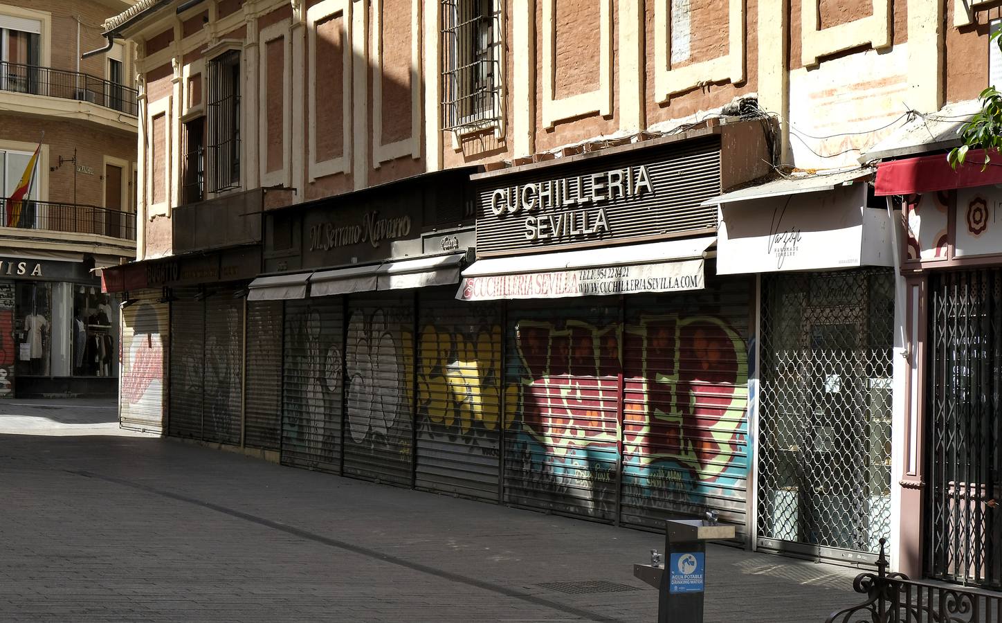 Coronavirus en Sevilla: bares y comercios tradicionales cerrados por el confinamiento