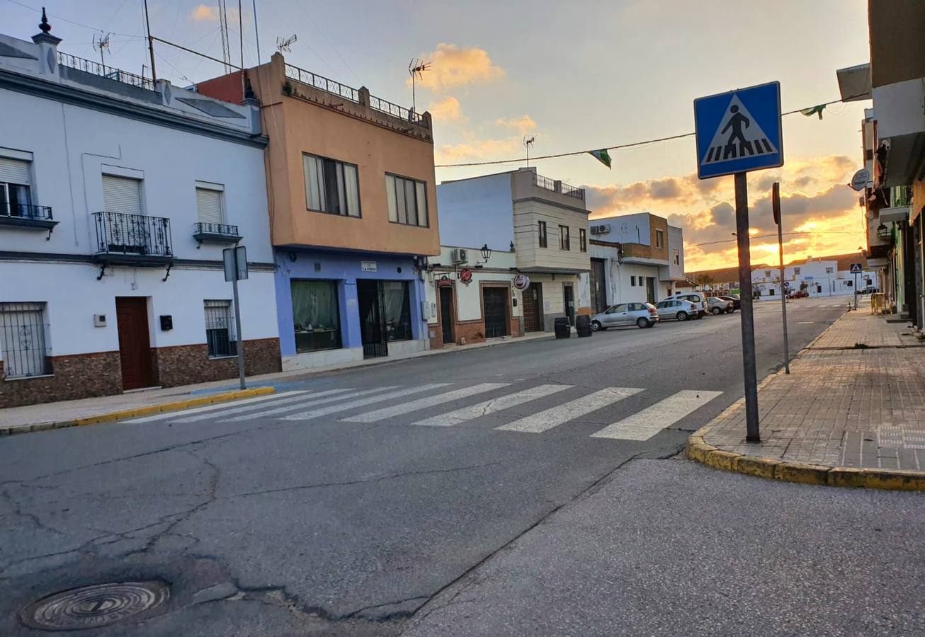 Coronavirus en Sevilla: Isla Mayor, limpieza y desinfección constante