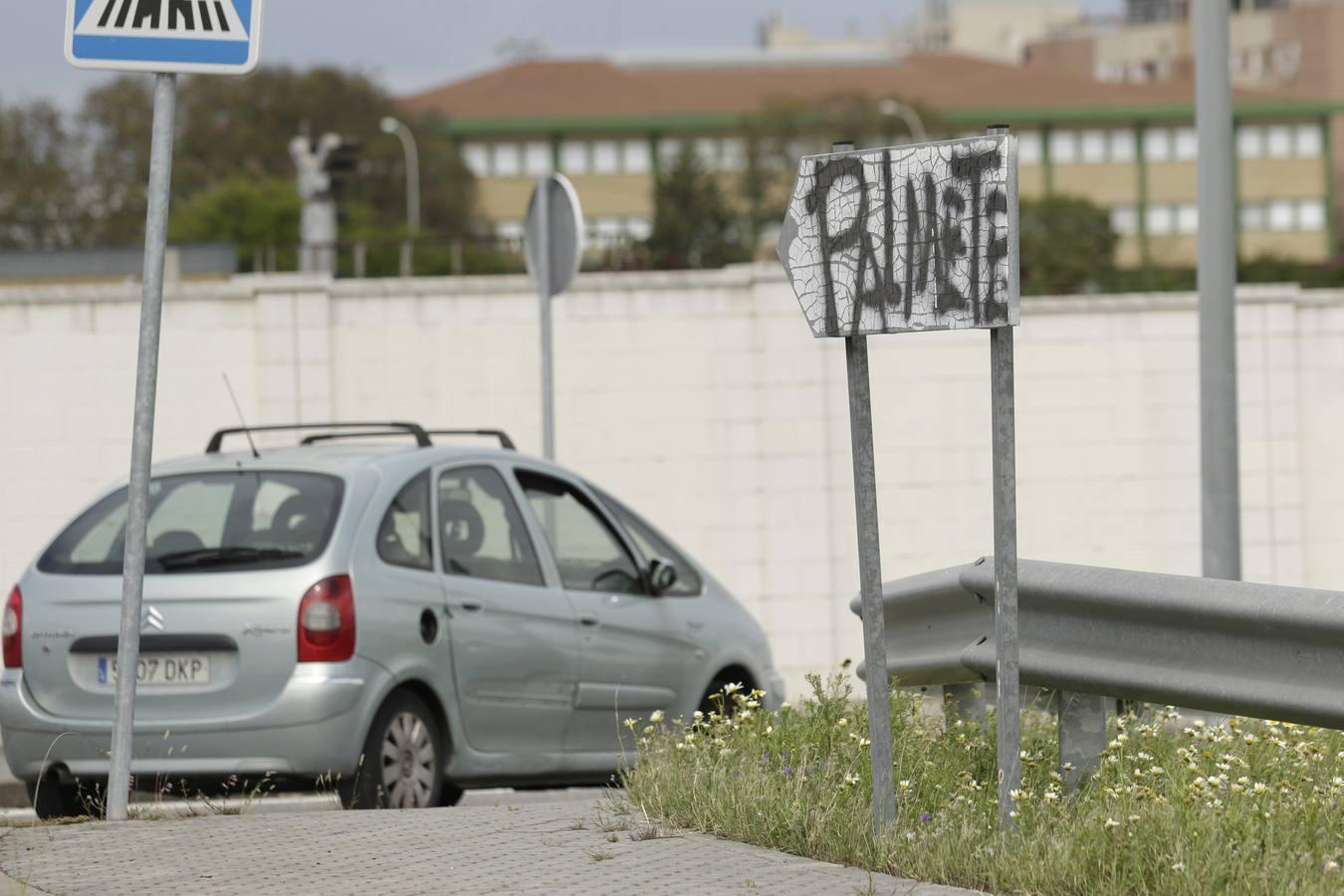 Coronavirus Sevilla: Palmete y Padre Pío durante el estado de alarma