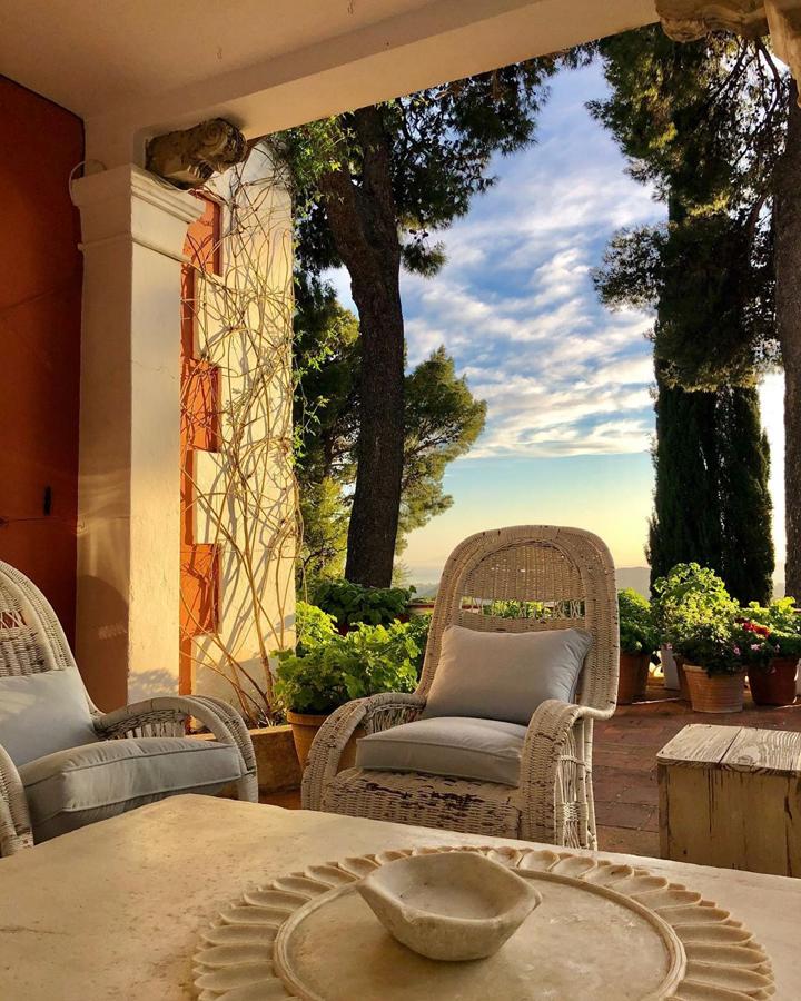 Vistas de película. Uno de sus puntos fuertes son las vistas y múltiples rincones en los jardines en los que poder relajarse y disfrutar de la naturaleza.