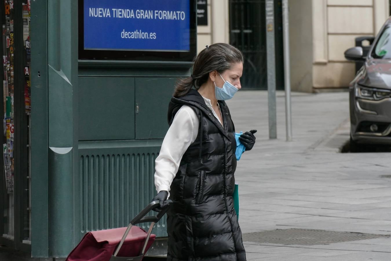 Crisis del coronavirus: Ambiente por las calles del Centro