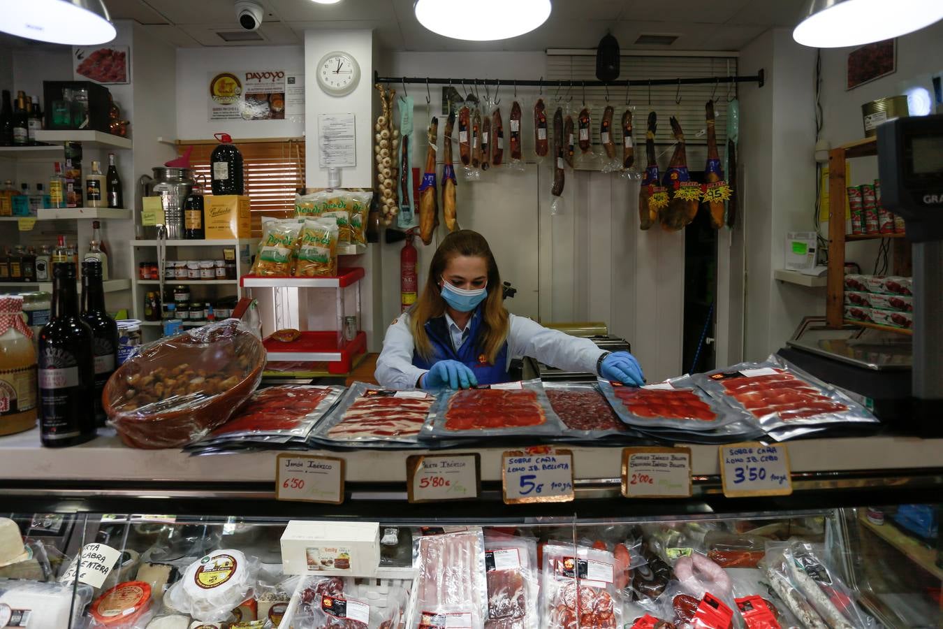 Crisis del coronavirus: Día a día en el barrio de Bami