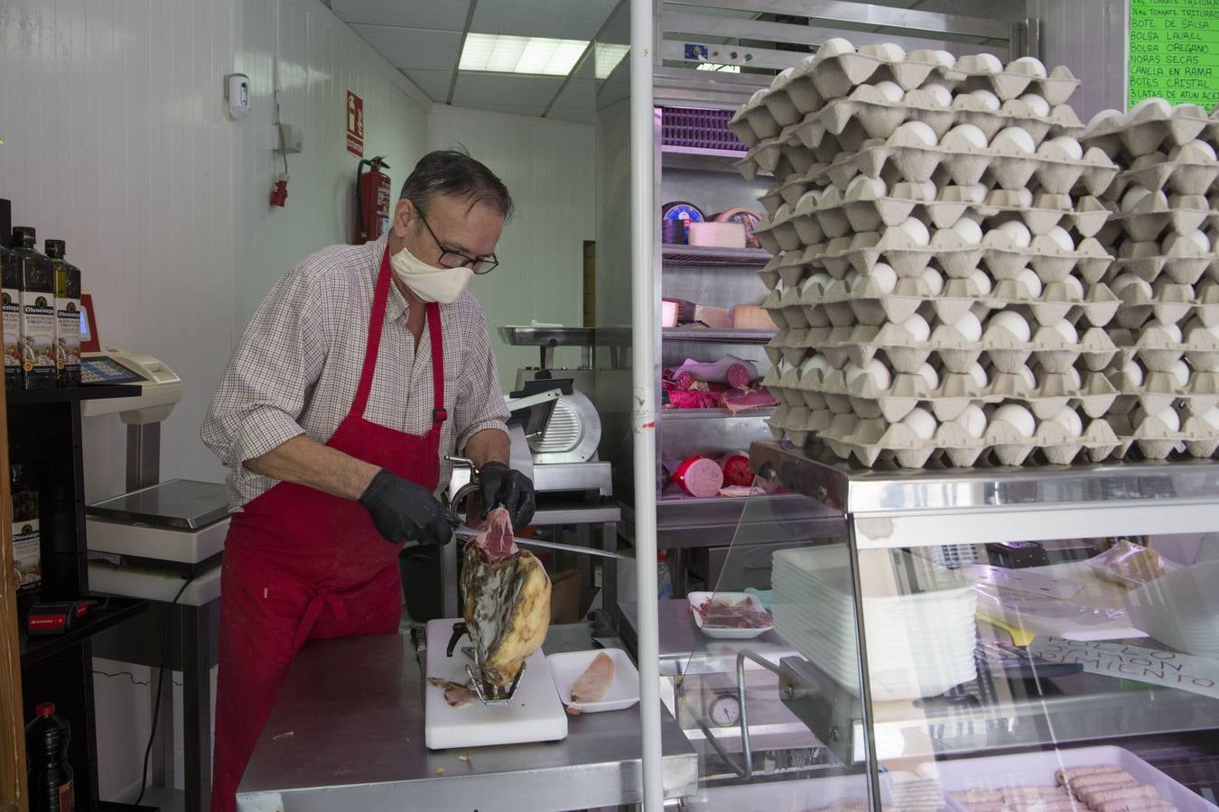 Coronavirus en Sevilla: así se vive en Valdezorras el confinamiento