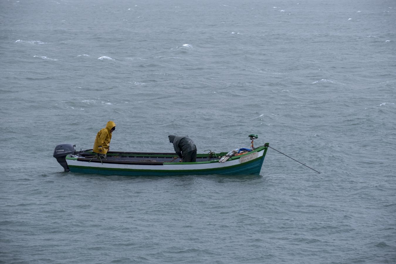 Fotos: El temporal y el confinamiento dibujan una Cádiz desangelada