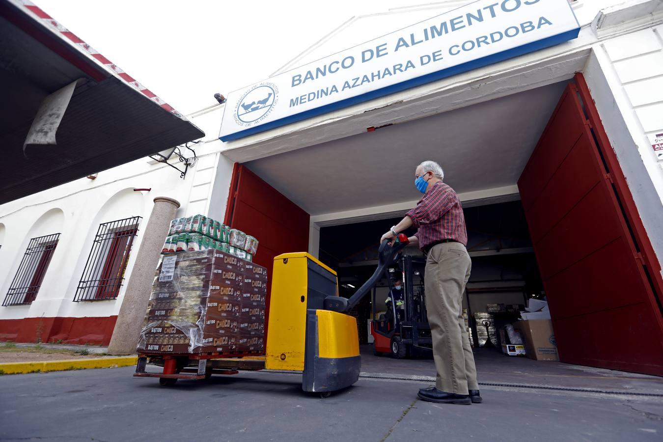 El trabajo del Banco de Alimentos de Córdoba, en imágenes