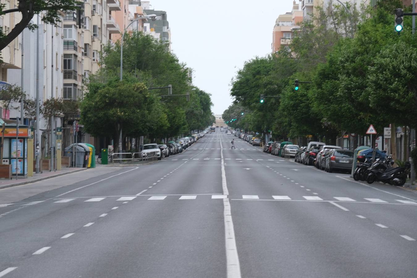 FOTOS: Cádiz, 24 de abril en Estado de Alarma