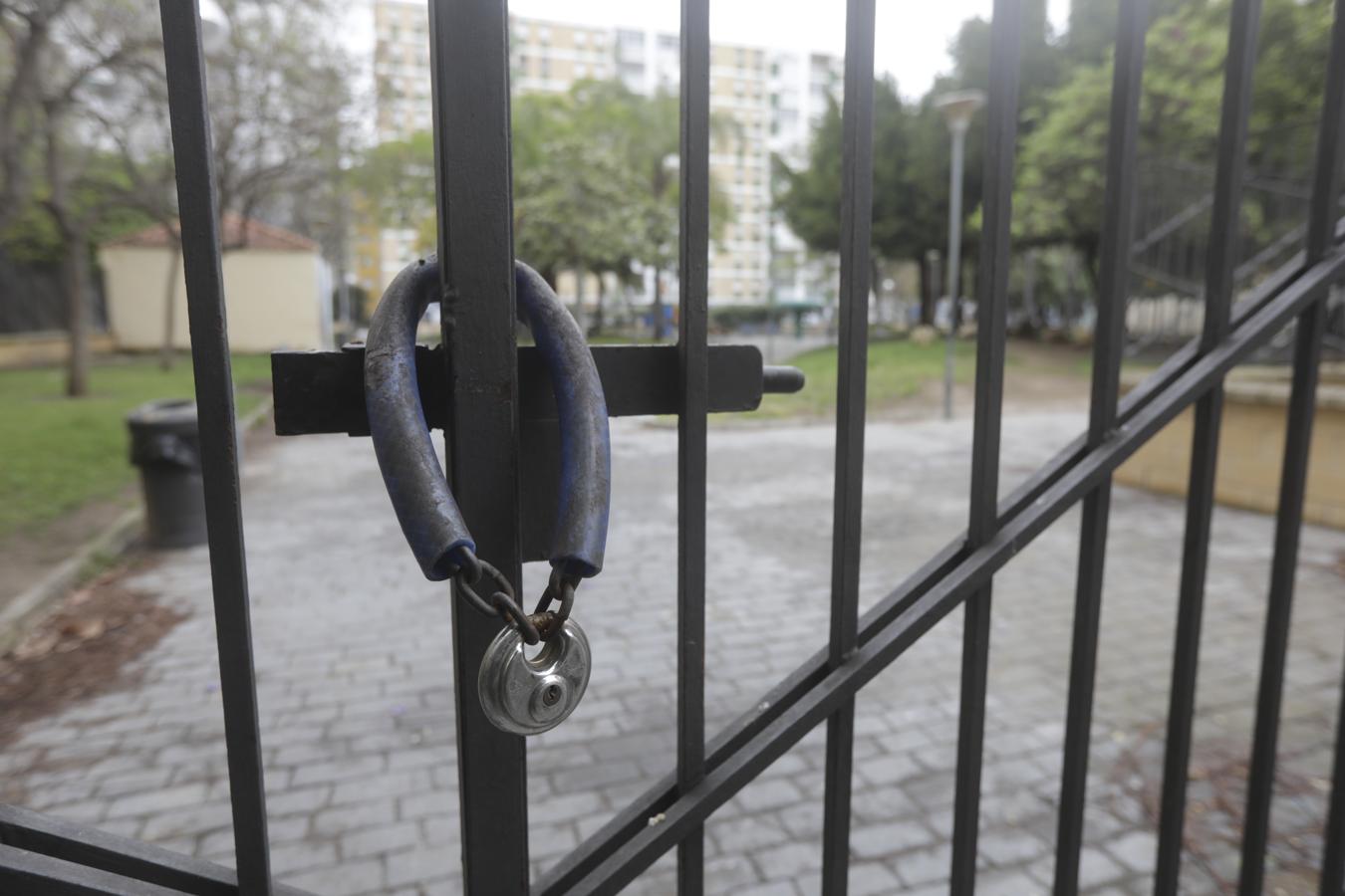 FOTOS: Así están las playas y los parques de Cádiz a unas horas de su reapertura