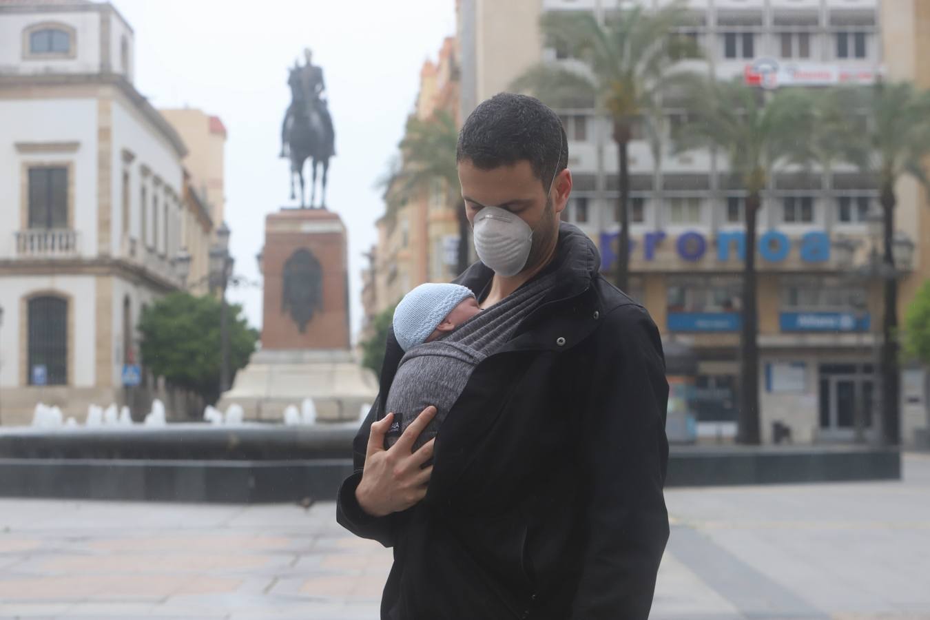 En imágenes, la primera salida de los niños a la calle en Córdoba (II)