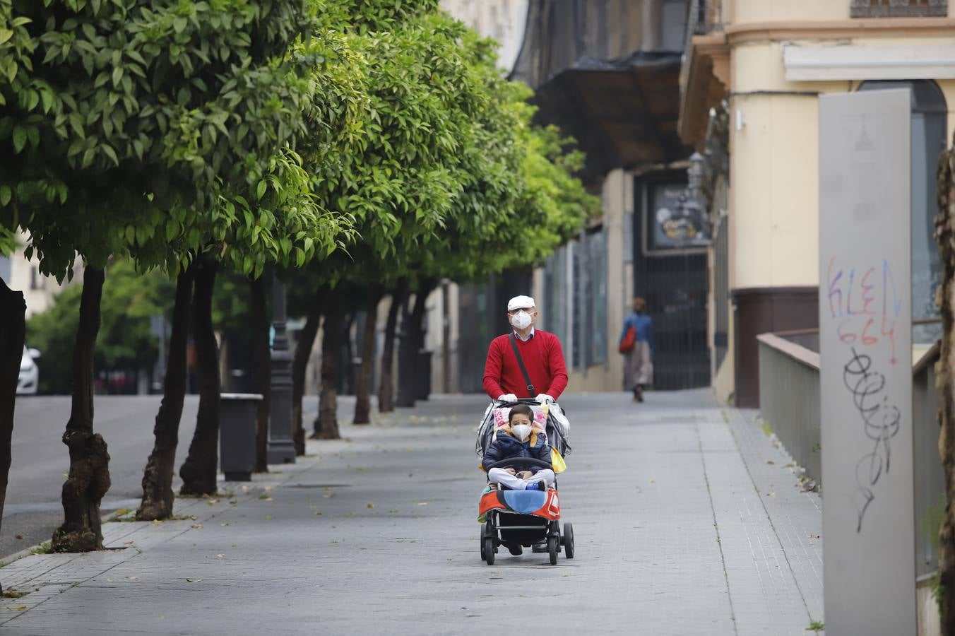 En imágenes, la primera salida de los niños a la calle en Córdoba (I)