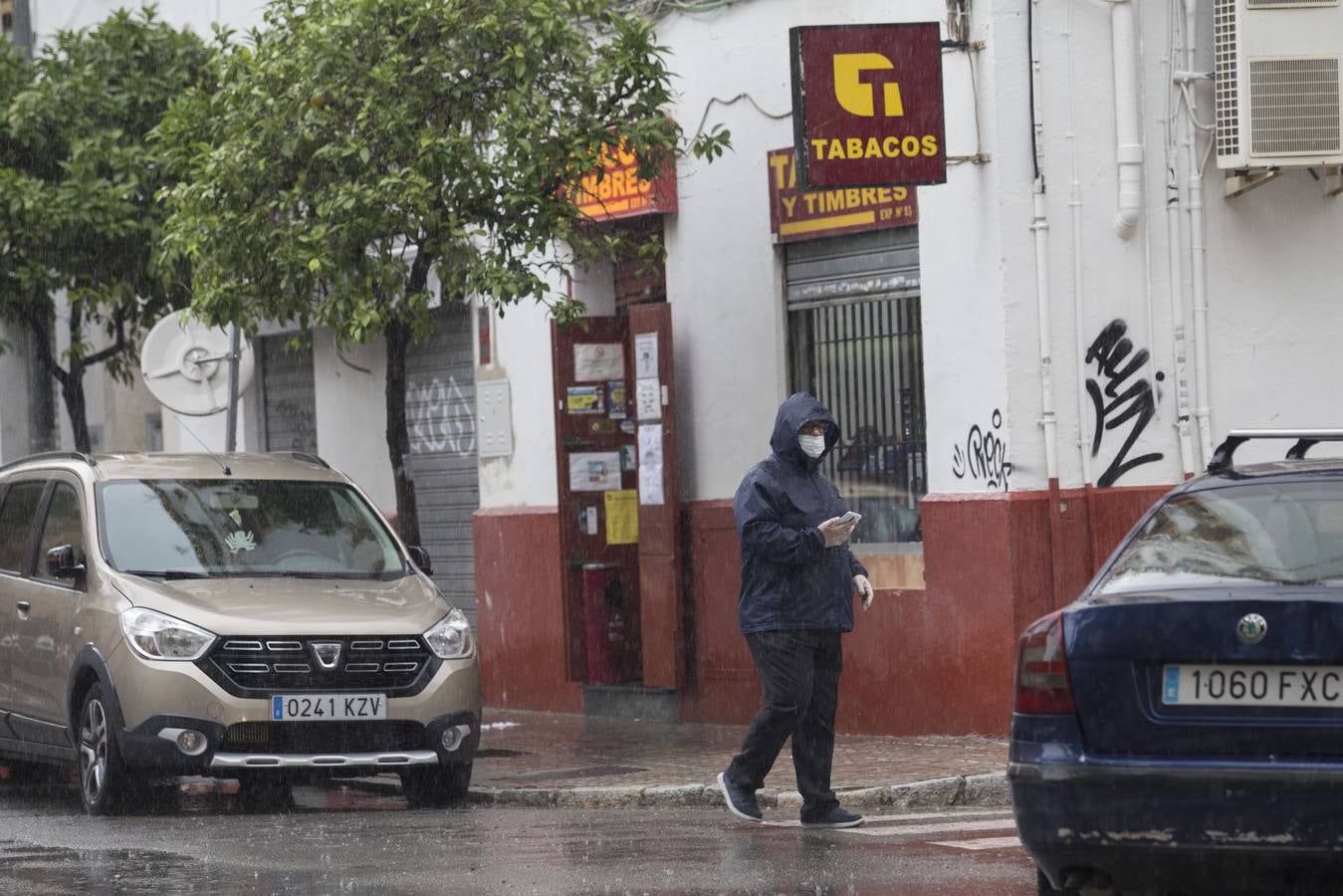 Coronavirus en Sevilla: así se vive durante el estado de alarma en Pedro Salvador