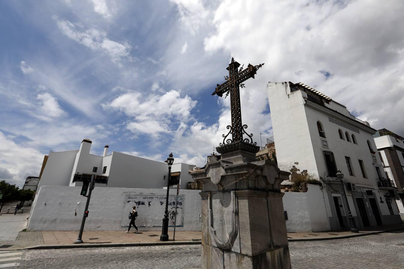 Las de Cruces de Córdoba huérfanas en el Mayo festivo, en imágenes