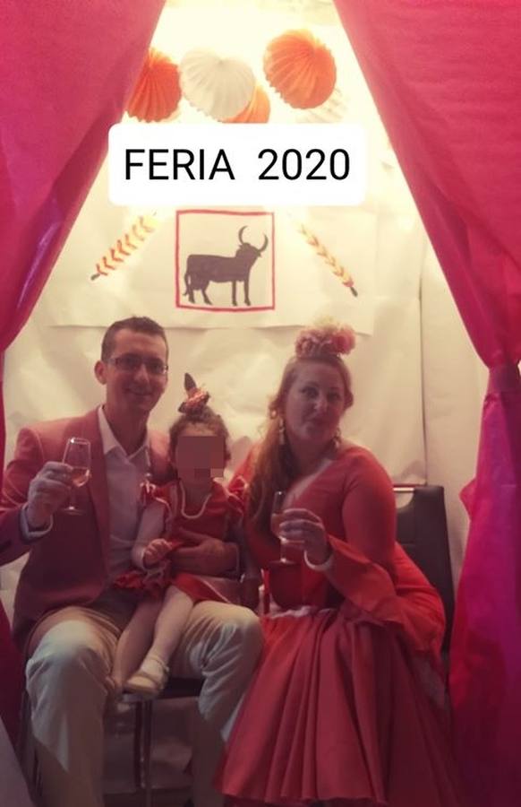 #MiferiaenABC: las imágenes de nuestros lectores celebrando la Feria de Abril desde sus hogares (III)