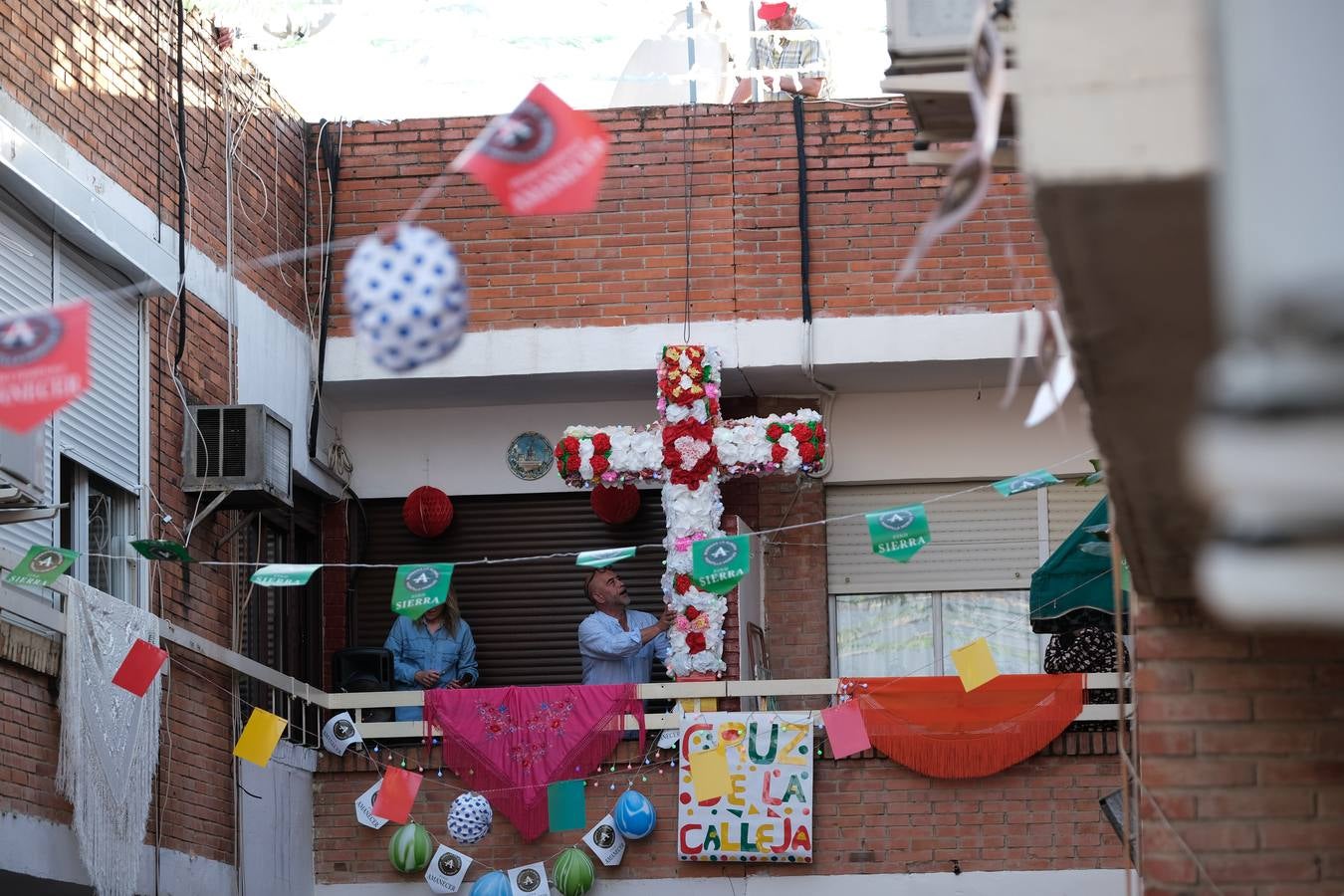 En imágenes, cómo celebra Córdoba las Cruces pese al coronavirus