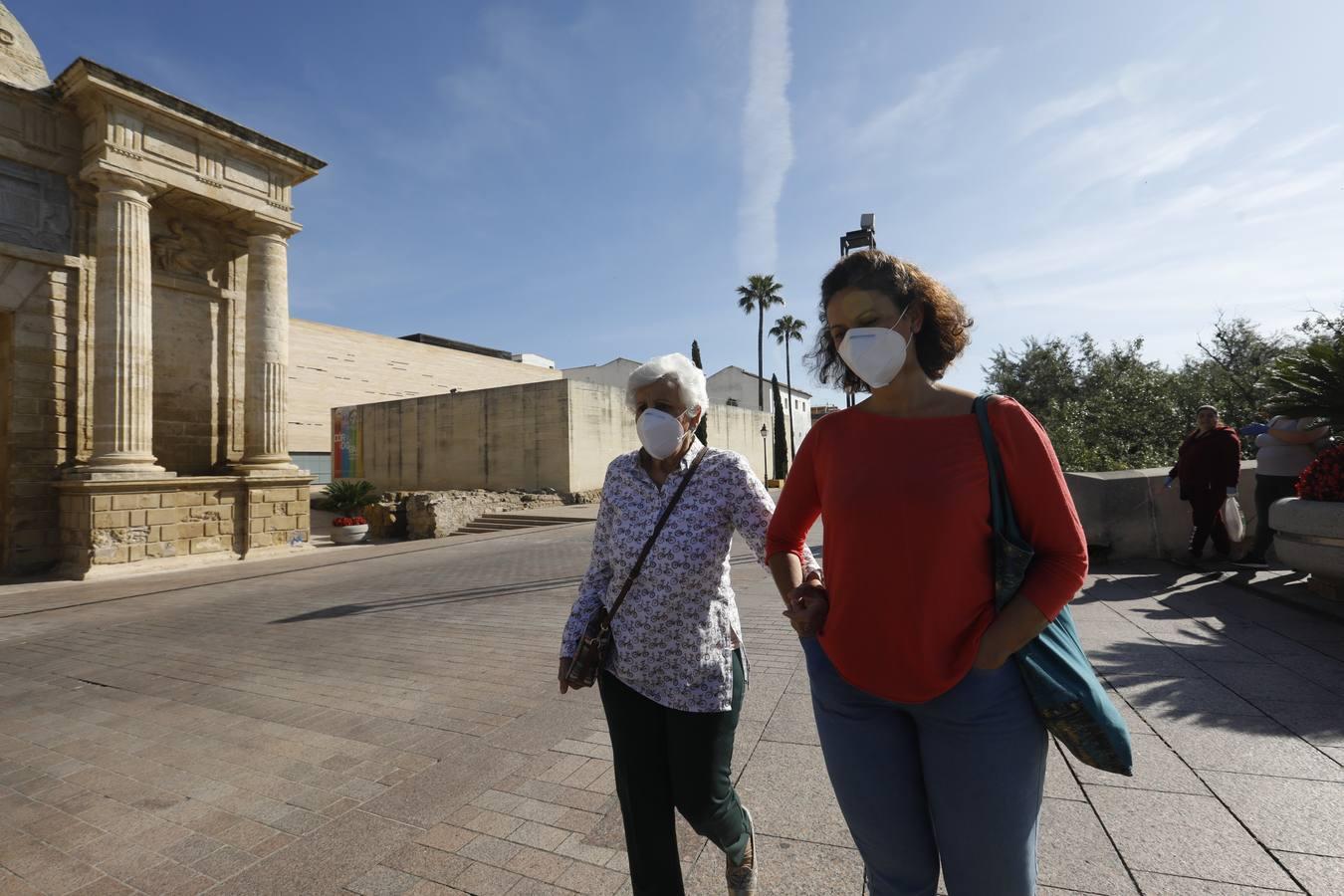 La primera salida de los mayores en Córdoba, en imágenes