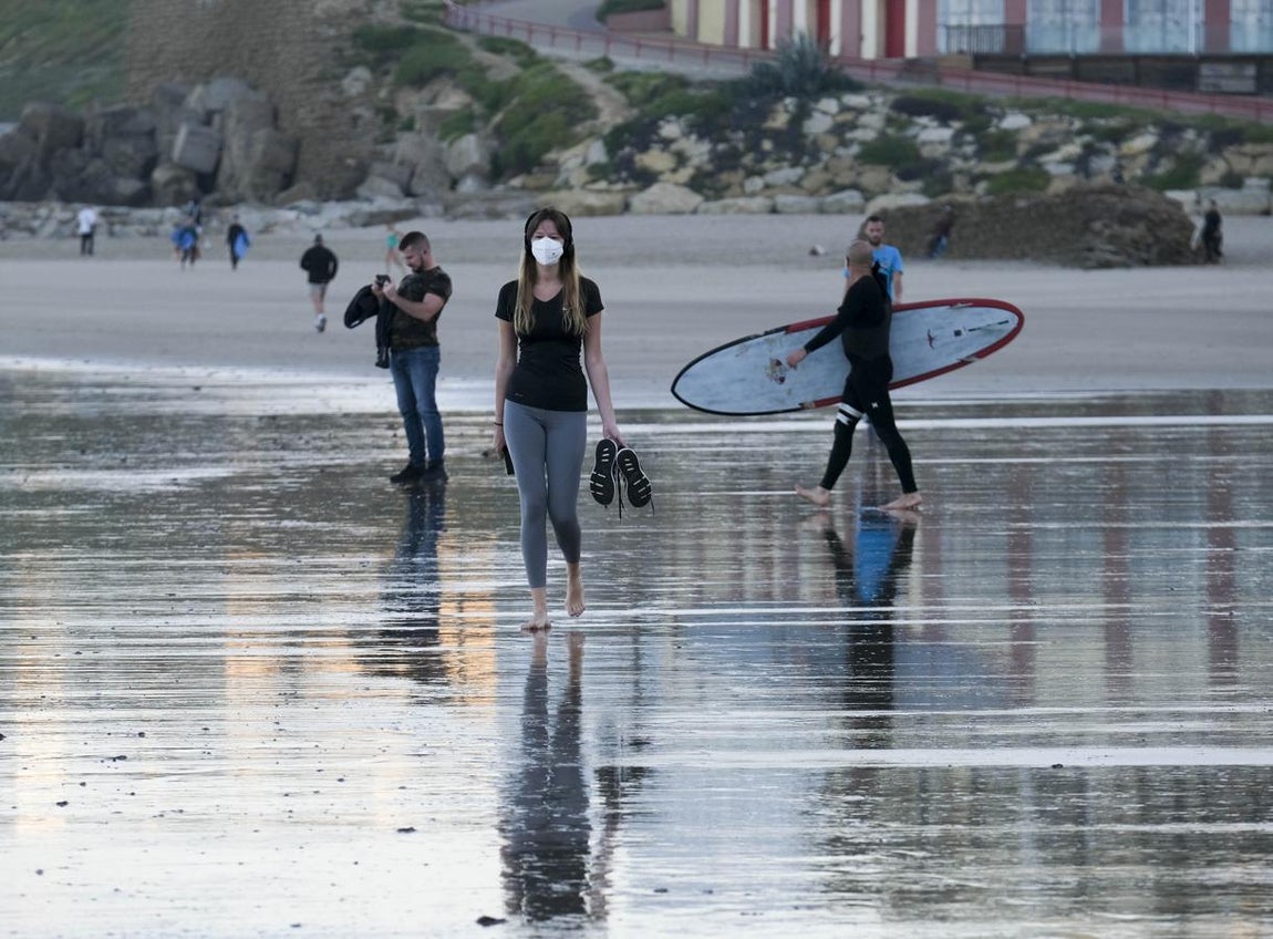 Así ha sido la primera salida de deportistas y mayores a la calle