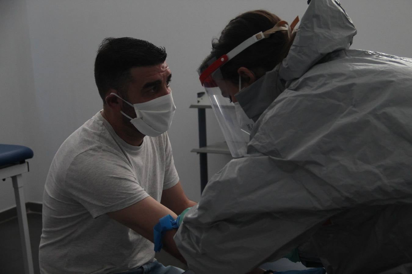 FOTOS: La plantilla del Cádiz se hace los test de coronavirus