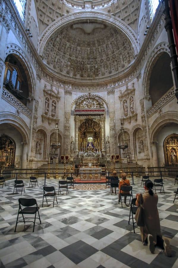 Primeras misas en la Catedral de Sevilla tras entrar en la fase 1 de la «desescalada»