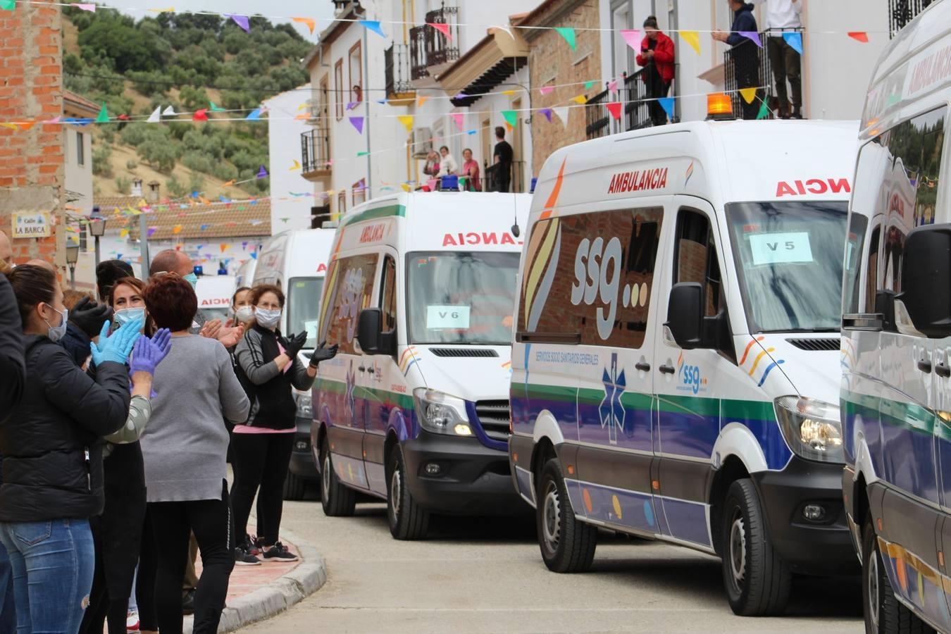 Fotos: Los mayores de Alcalá del Valle vuelven a casa