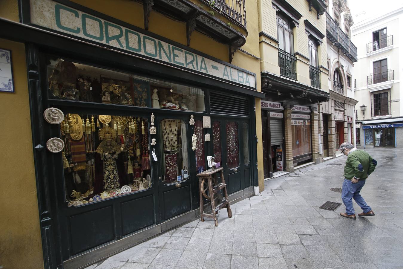 La preocupante situación de los comercios históricos de Sevilla