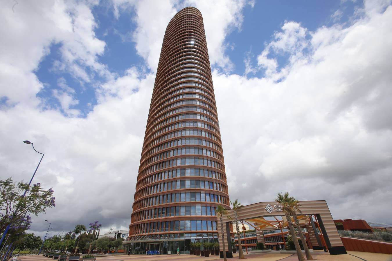 En imágenes, las medidas de seguridad tomadas en Torre Sevilla contra el coronavirus