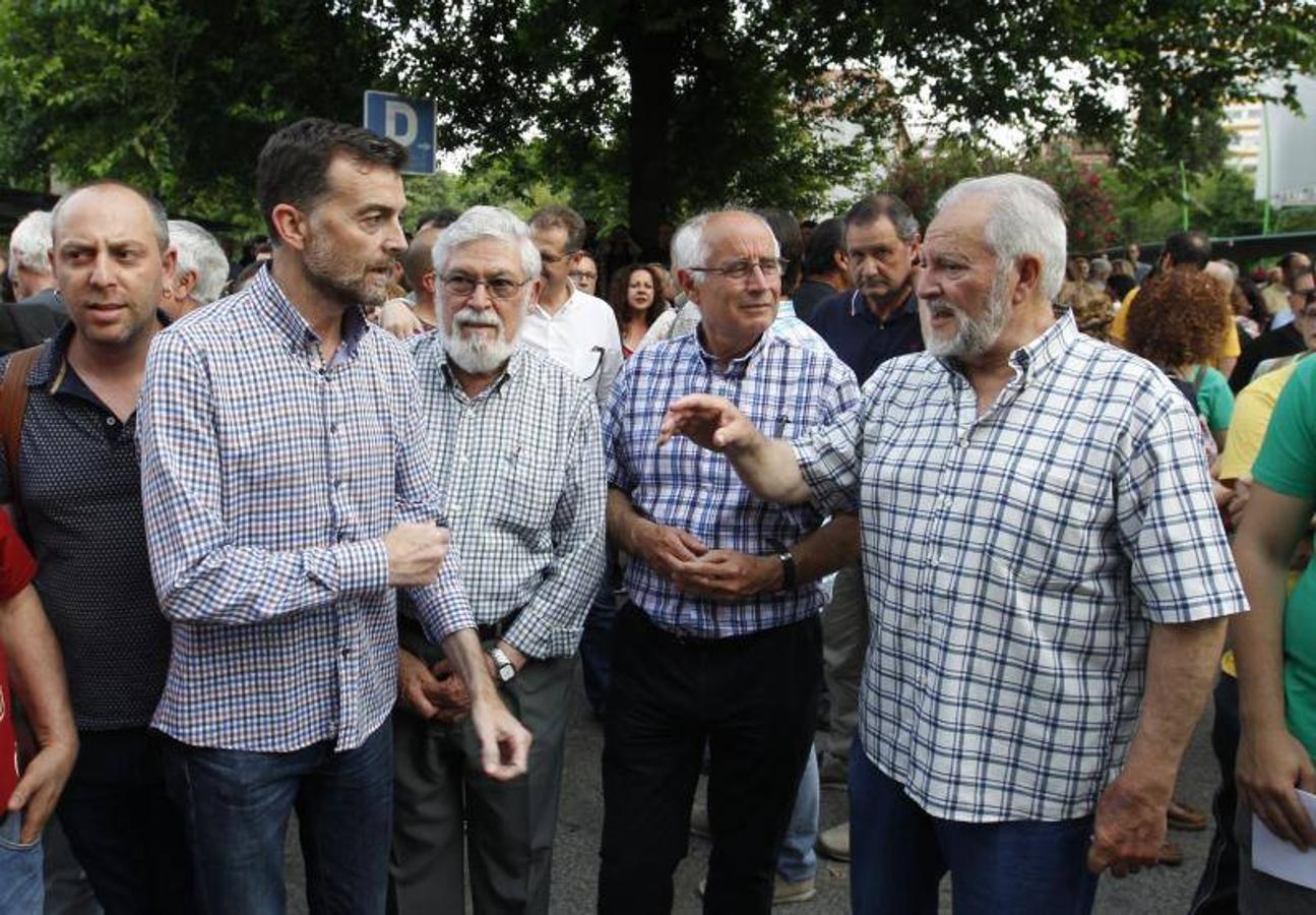 La vida de Julio Anguita de Córdoba, en imágenes (II)