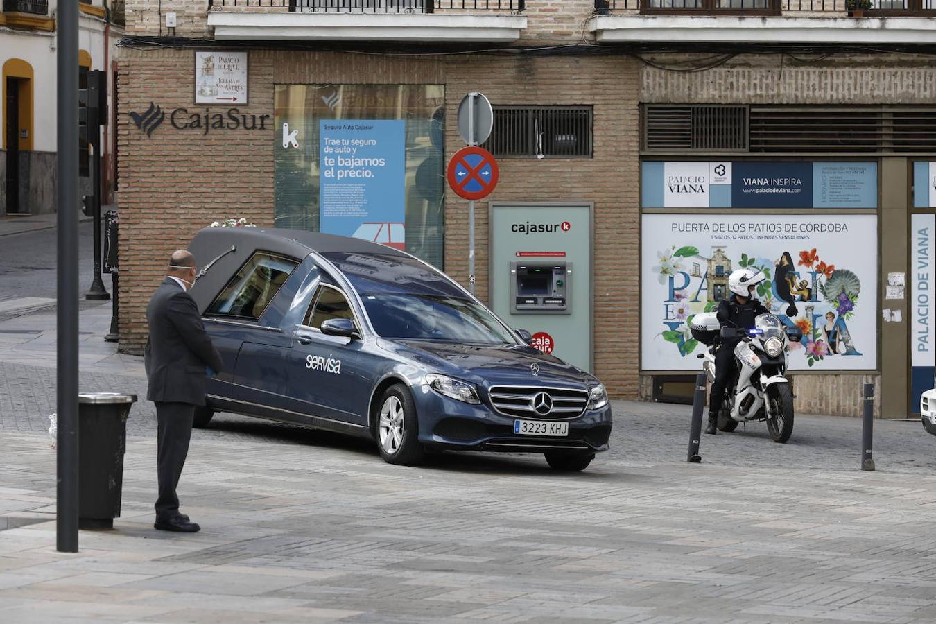 La despedida a Julio Anguita en el Ayuntamiento de Córdoba, en imágenes