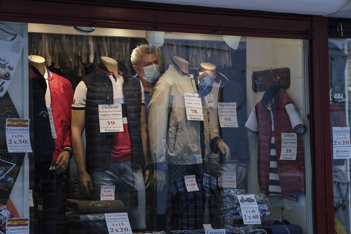 FOTOS: Un sábado gaditano entre el miedo y el regreso a la normalidad