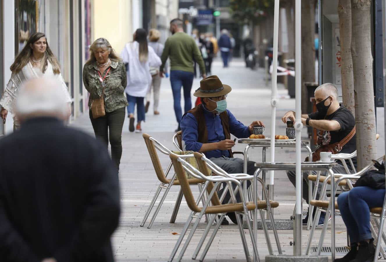 Córdoba recupera el pulso del fin de semana en la Fase 1, en imágenes