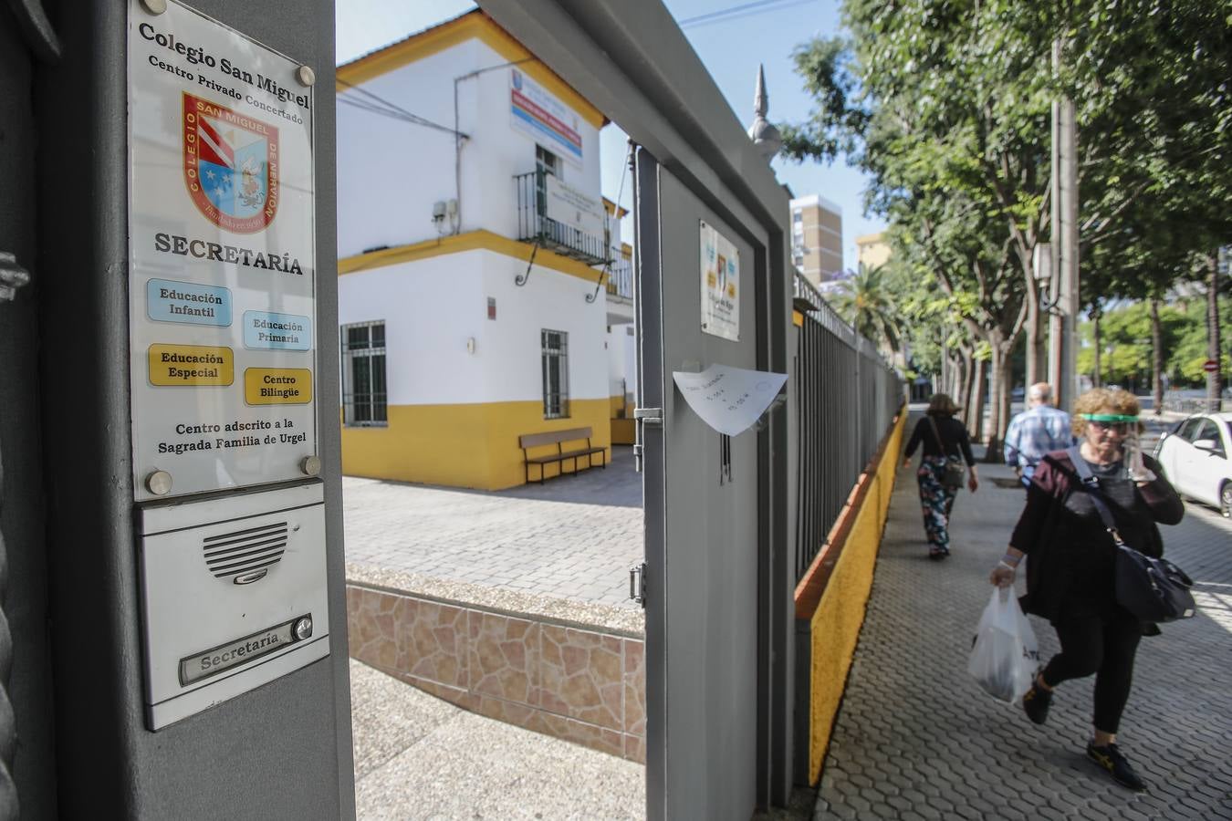 En imágenes, los colegios de Sevilla abren sus puertas para iniciar la escolarización