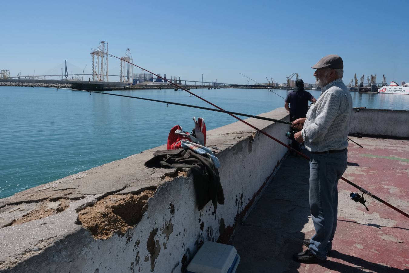 FOTOS: Día a día en Cádiz, en la Fase 1 de la desescalada