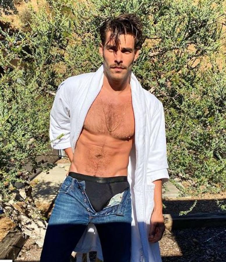 Jon Kortajarena cumple 35 años: sus imágenes más seductoras