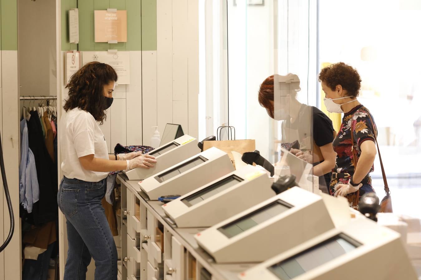 La apertura de tiendas en Córdoba de más de 400 metros, en imágenes