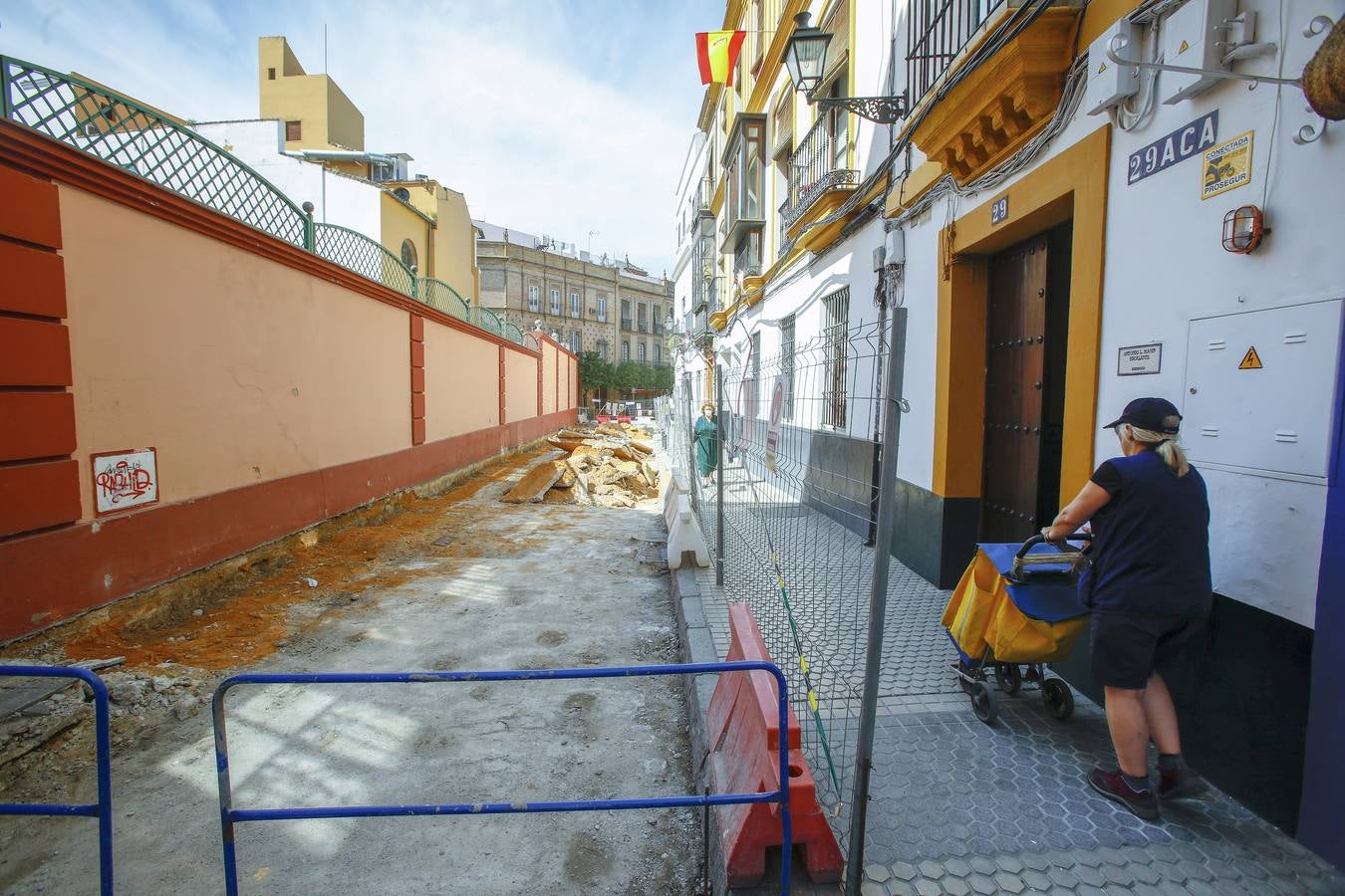 Las obras para la peatonalización de Mateos Gago continúan avanzando en los tres tramos contemplados