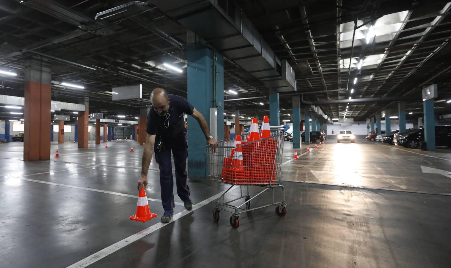 En imágenes, el centro comercial El Arcángel de Córdoba prepara su reapertura