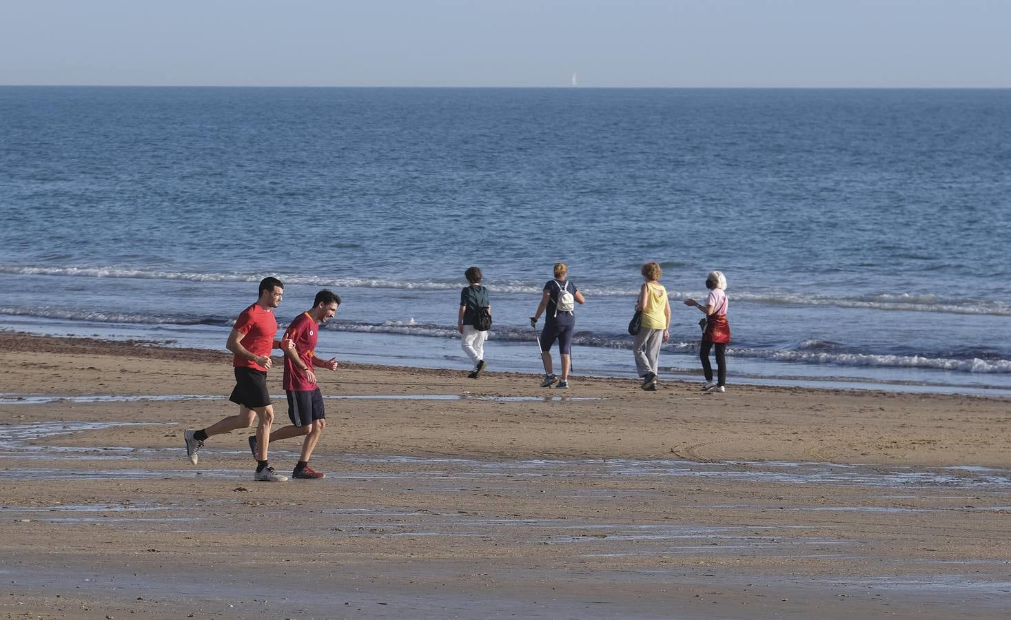 FOTOS: Cuenta atrás para disfrutar un poco más de las playas de Cádiz